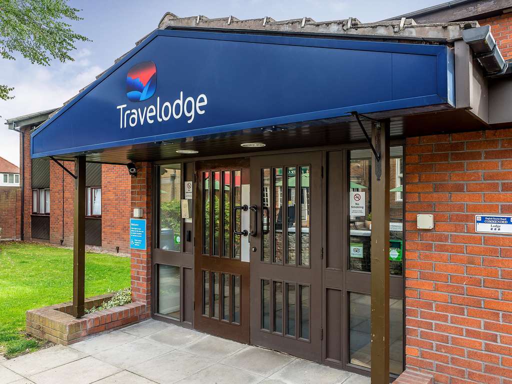 Travelodge Birmingham Sutton Coldfield Exterior foto